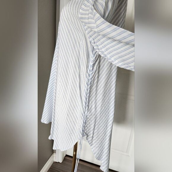 NWOT H&M blue and white striped tunic - Size 8 - Picture 8 of 9